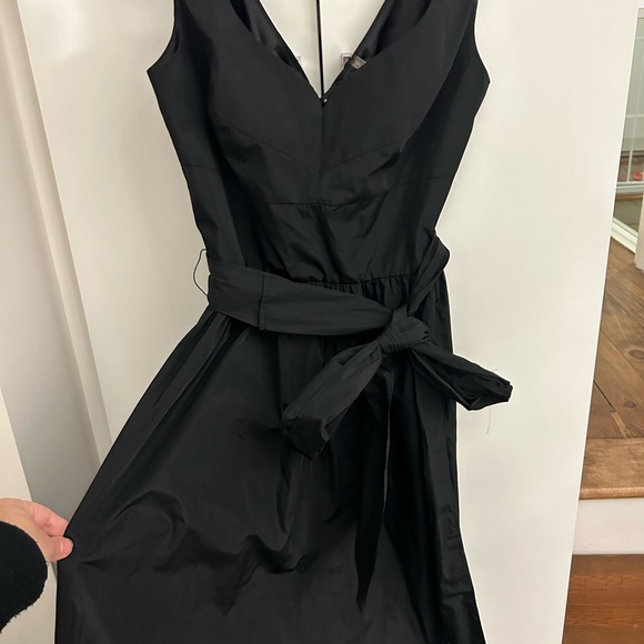 Tahari taffeta dress with bow NWT Size 8 - Picture 4 of 8